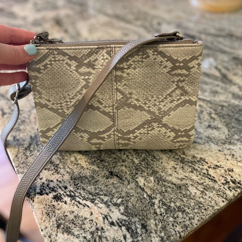Thirty One Double Zip crossbody
